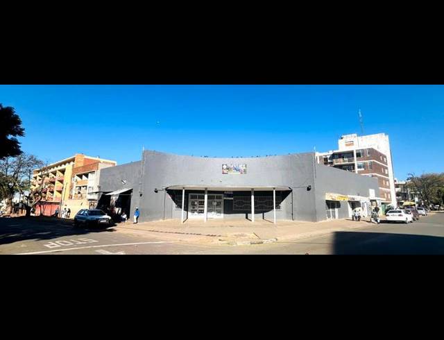 BUSINESS FOR SALE IN BELLEVUE